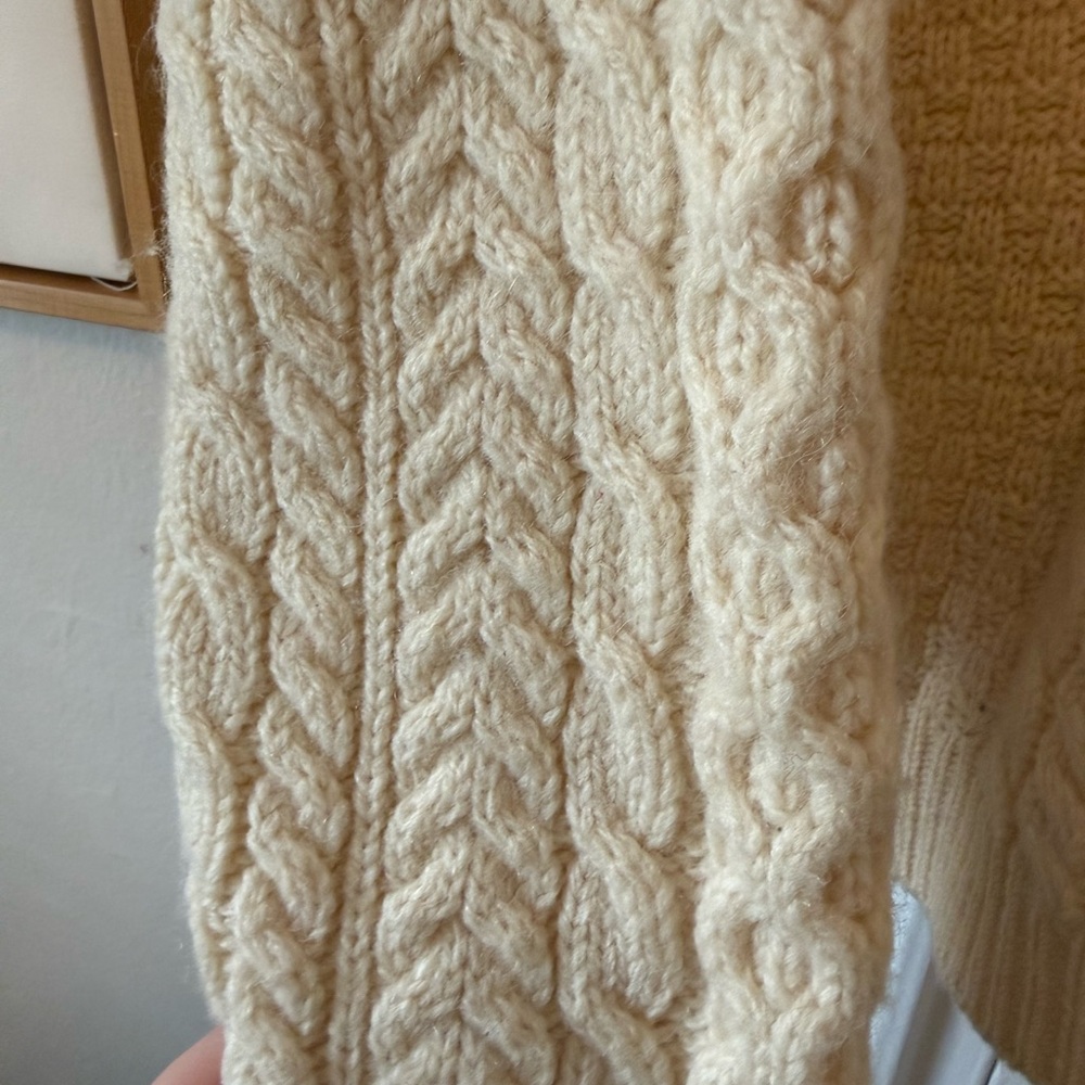 Vintage Carriag Donn Irish Wool Sweater Size Large Cozy Classic Knit Pullover - Picture 12 of 12